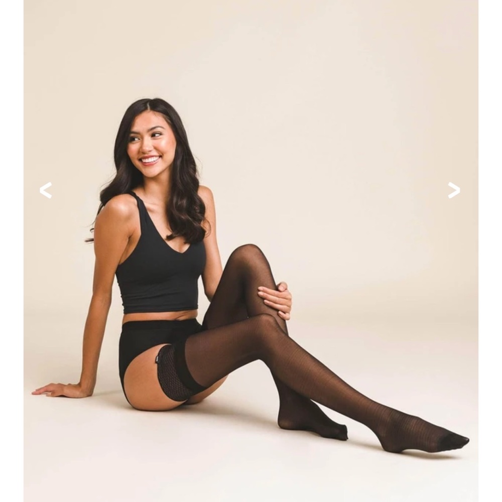 Sheertex Sheer Thigh High Pantyhose Tights size small